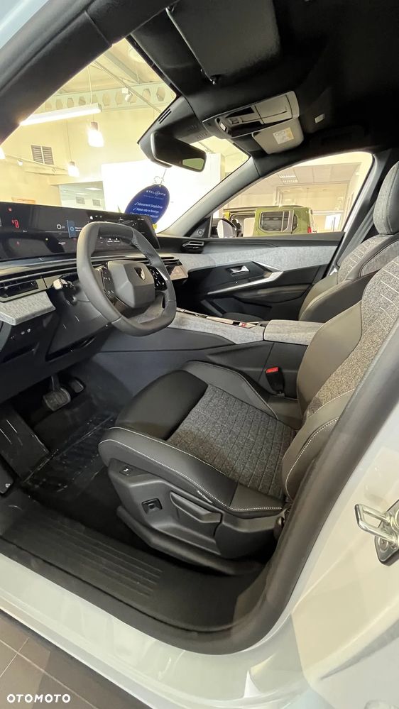 Peugeot 3008 1.2 PureTech mHEV Allure Pack S&S e-DCS6 - 14