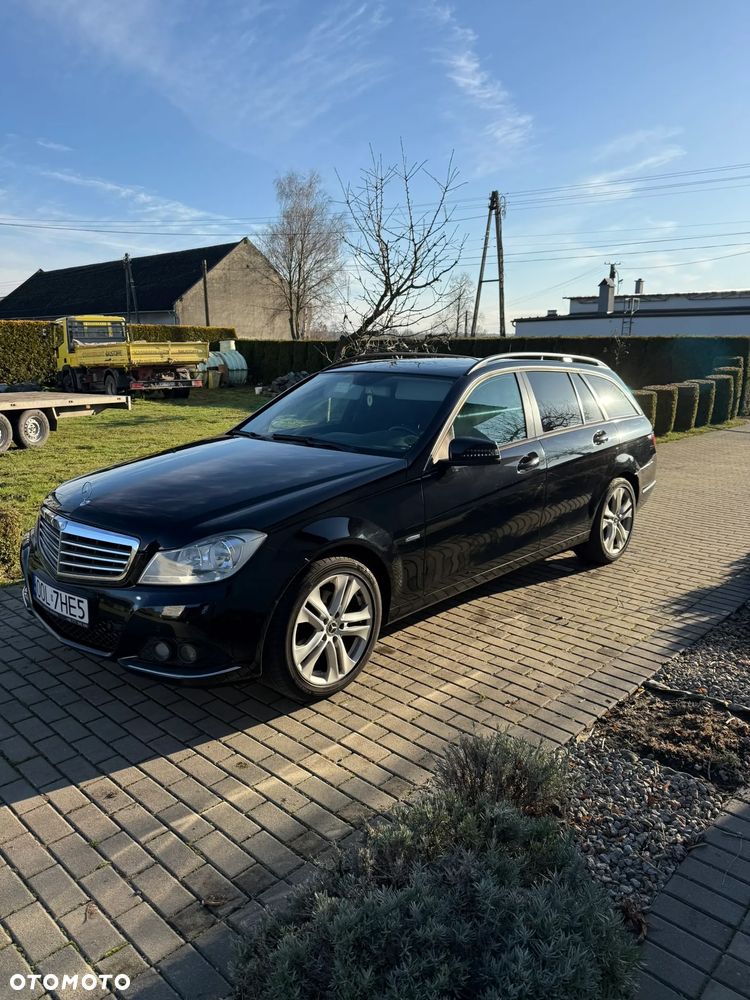 Mercedes-Benz Klasa C 200 CDI BlueEff Elegance - 4