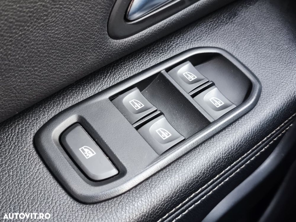 Dacia Duster Blue dCi 115 Prestige - 28