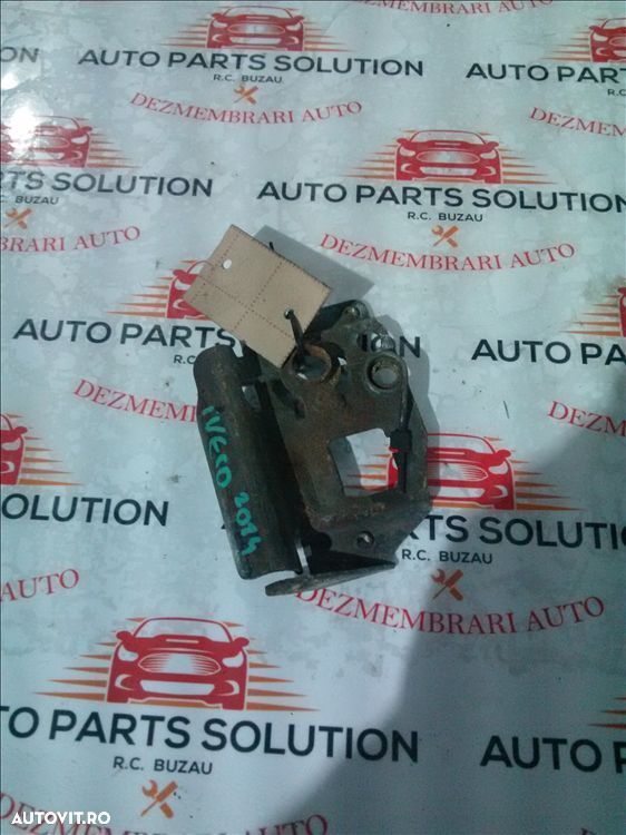 broasca capota iveco daily 2.3d an fabr. 2014 - 1