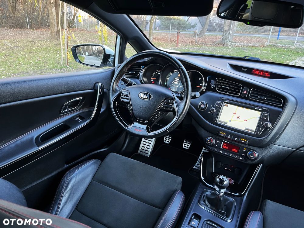 Kia ProCeed 1.6 T-GDI GT-Track - 13