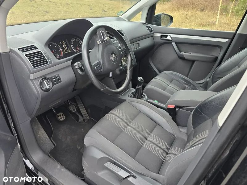 Volkswagen Touran 1.6 TDI DPF Trendline - 7
