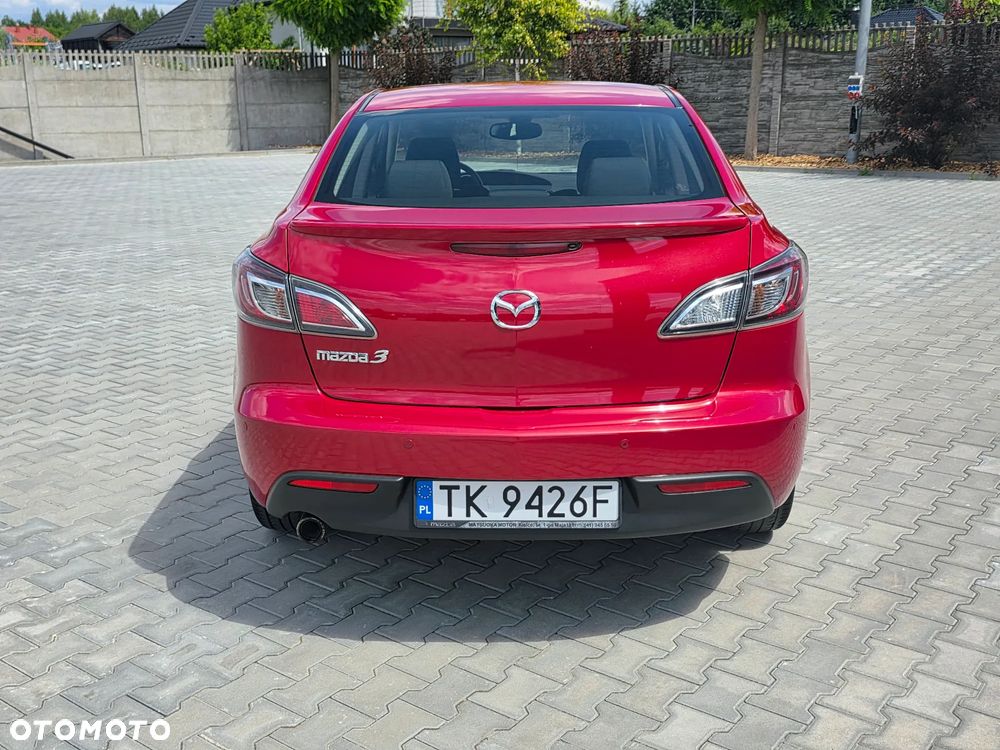 Mazda 3 2.0 Sport - 11