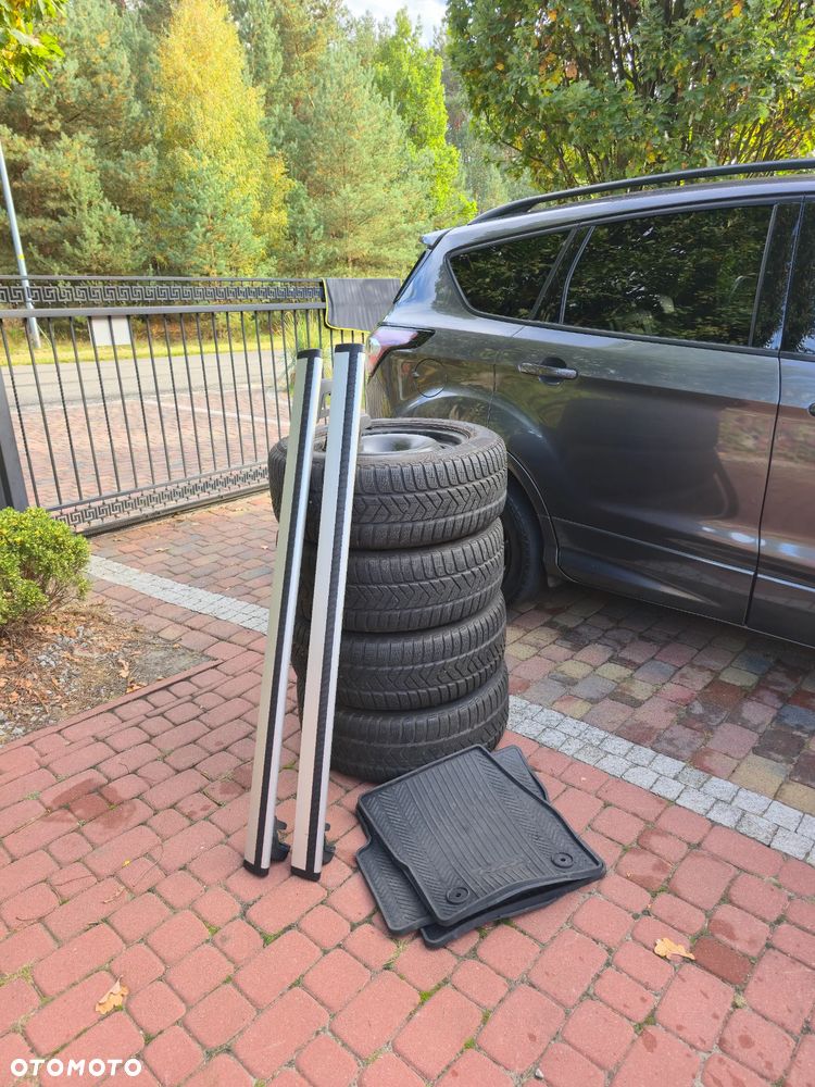 Ford Kuga - 15