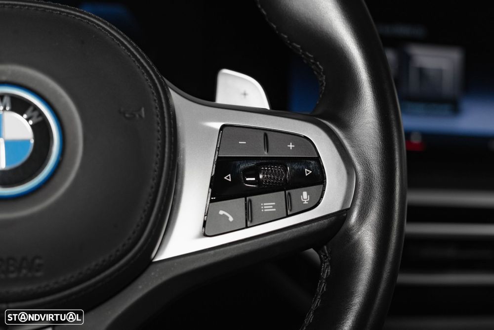 BMW 320 e Pack M Auto - 10