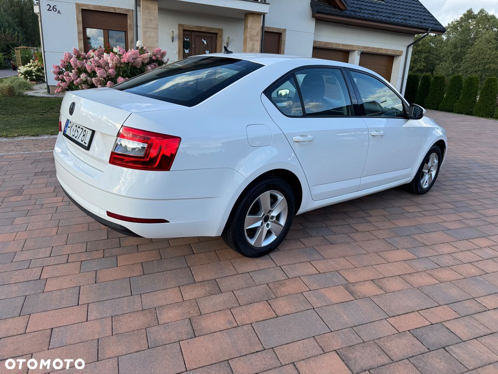 Skoda Octavia 1.6 TDI Business - 6