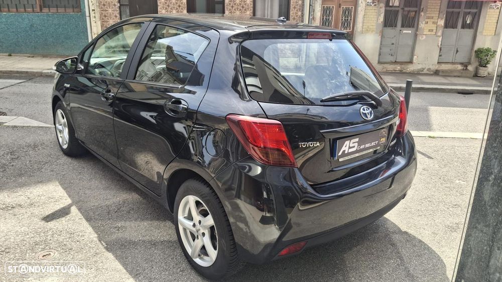 Toyota Yaris - 7