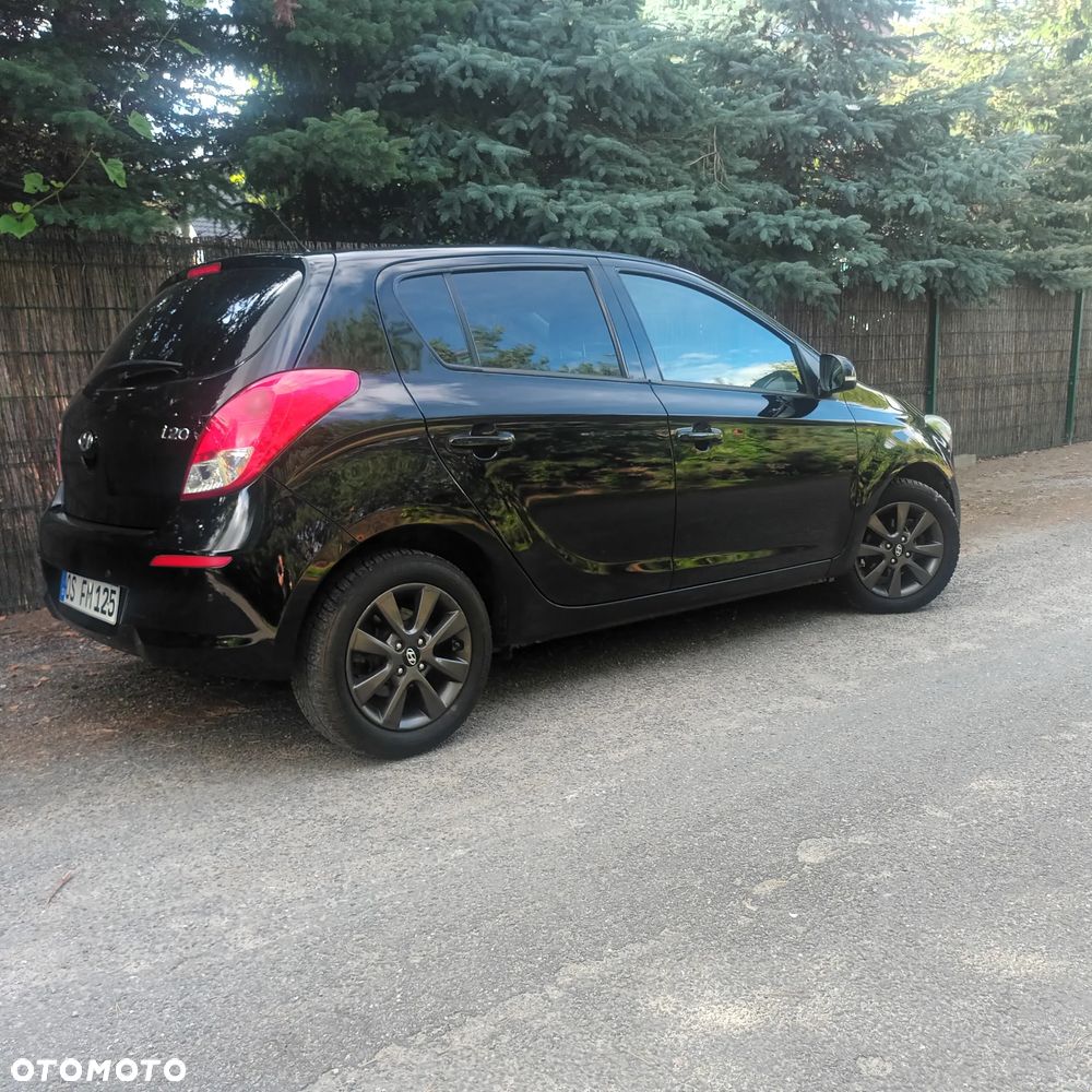 Hyundai i20 1.2 Intro Edition - 40