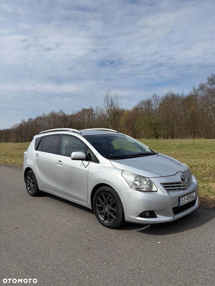 Toyota Verso 2.0 D-4D Luna - 1