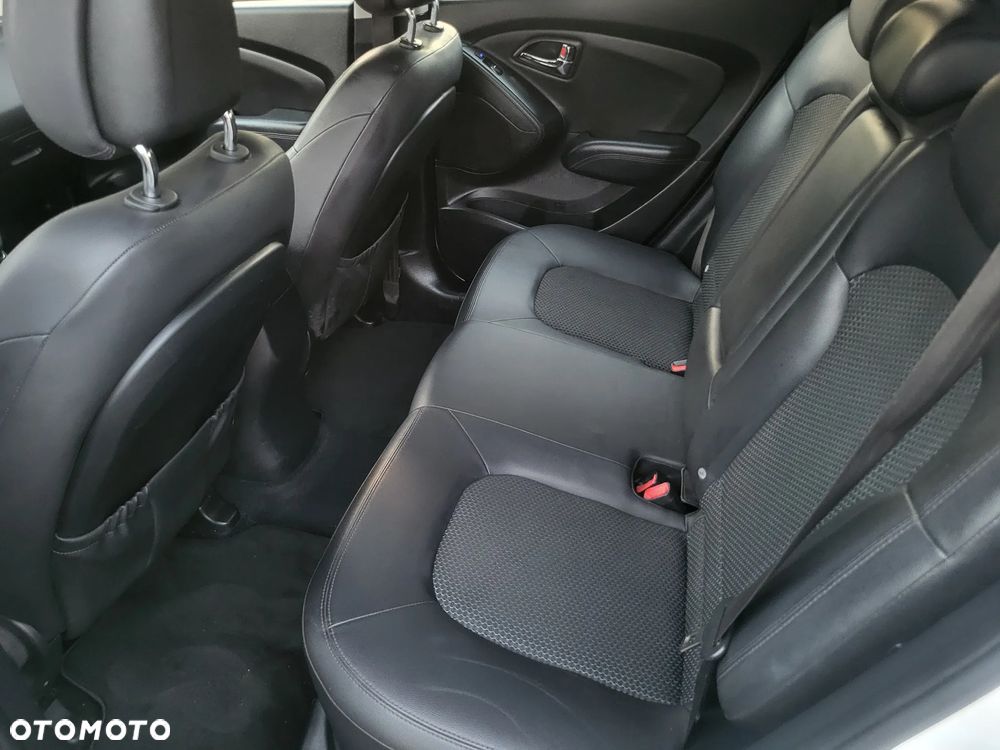 Hyundai ix35 - 16