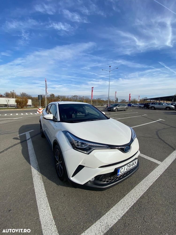 Toyota C-HR - 10