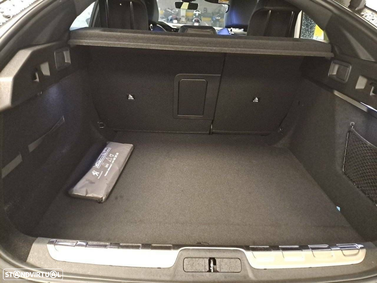 Peugeot 408 1.2 PureTech GT EAT8 - 6