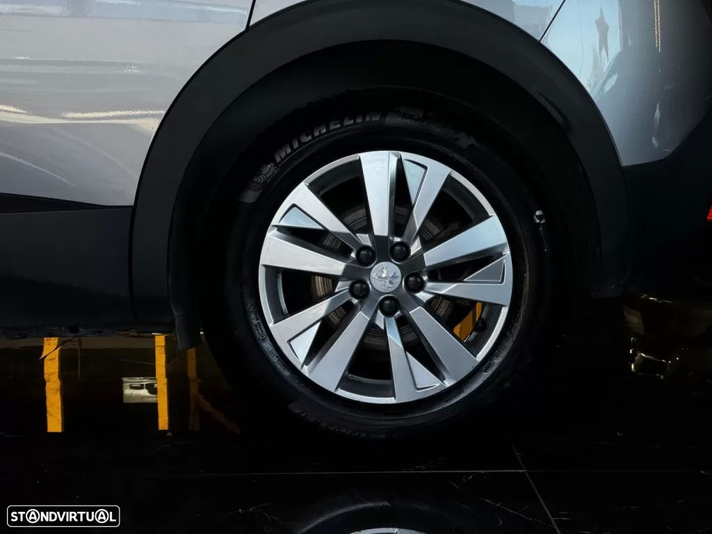 Peugeot 3008 1.5 BlueHDi Active Pack - 17