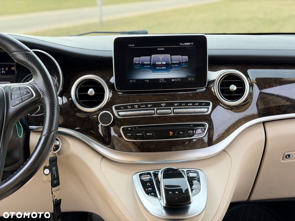 Mercedes-Benz Klasa V 250 d 4-Matic Avantgarde 7G-Tronic (ekstra d³) - 29
