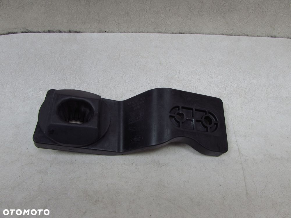 JAGUAR XE X760 15-24 WSPORNIK MOCOWANIE CHLODNICY GX78-8K337-AE - 4