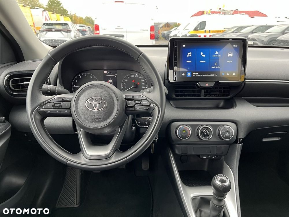 Toyota Yaris 1.5 Comfort - 9