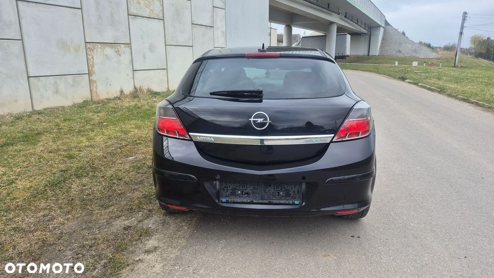 Opel Astra 1.4 Edition 111 Jahre - 9