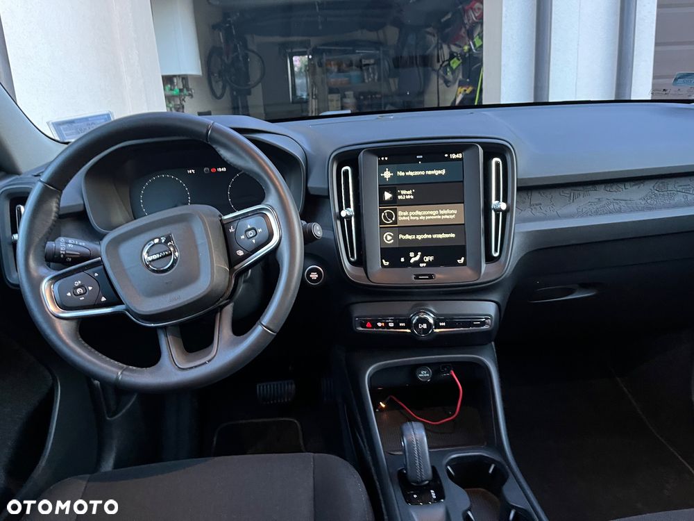 Volvo XC 40 T3 Momentum Core - 5