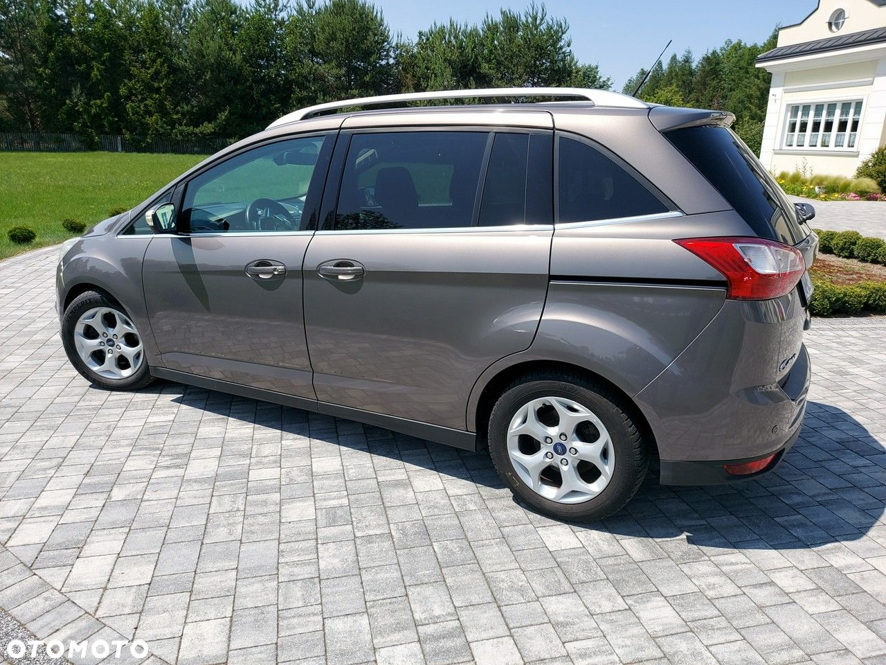 Ford Grand C-MAX - 6