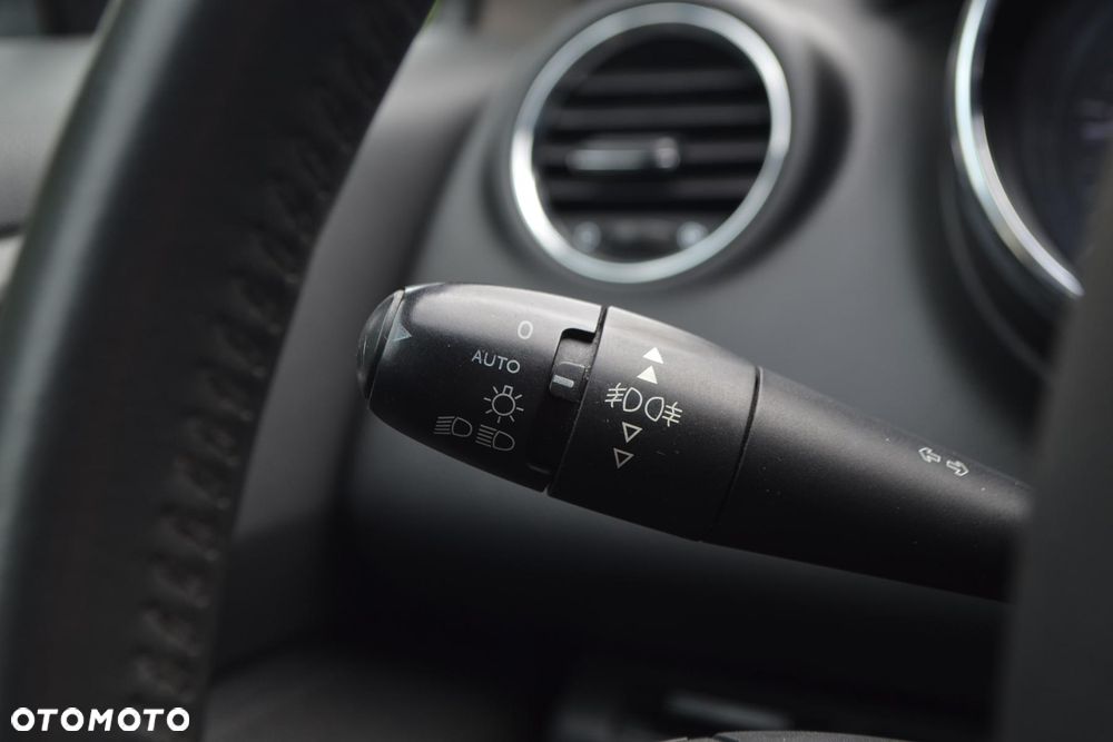 Peugeot 3008 HDi FAP 110 Premium - 24