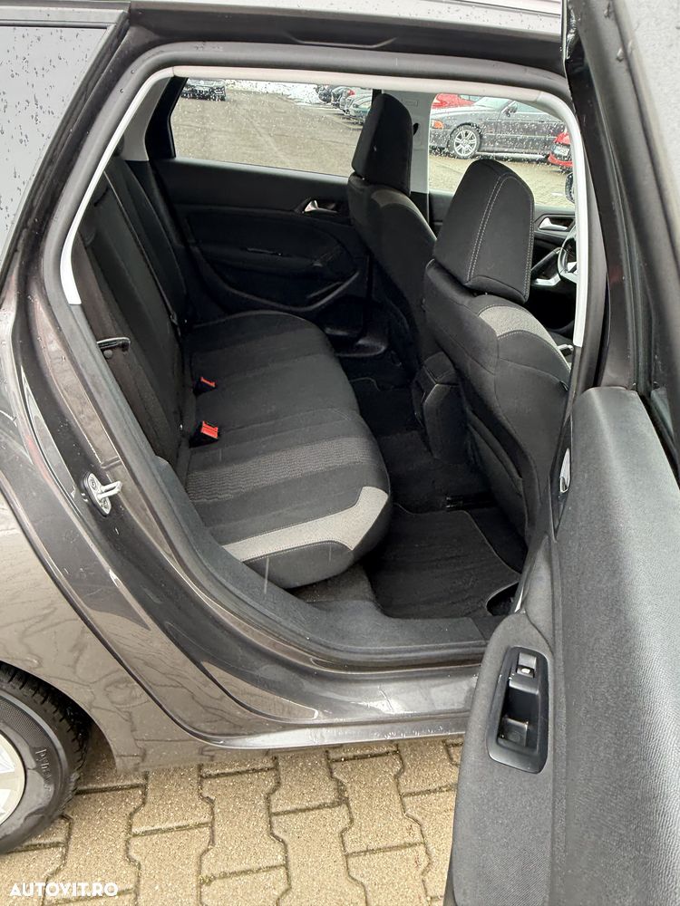 Peugeot 308 HDi FAP 110 Sport Plus - 9