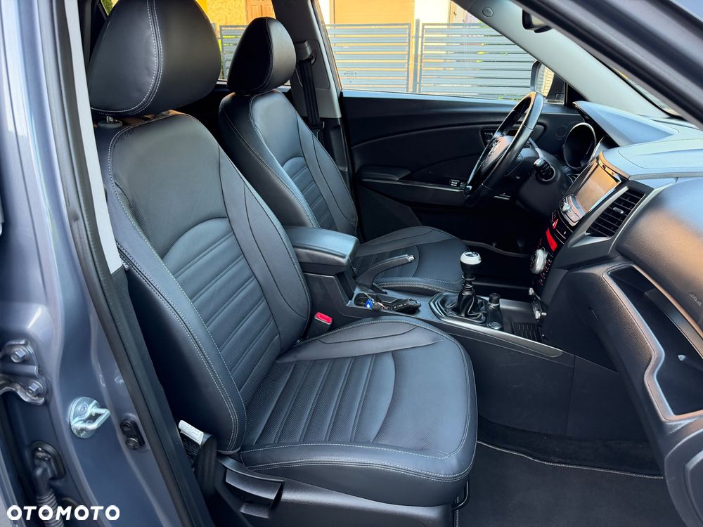 SsangYong/KGM XLV e-XDi 160 2WD Start/Stop Sapphire - 36
