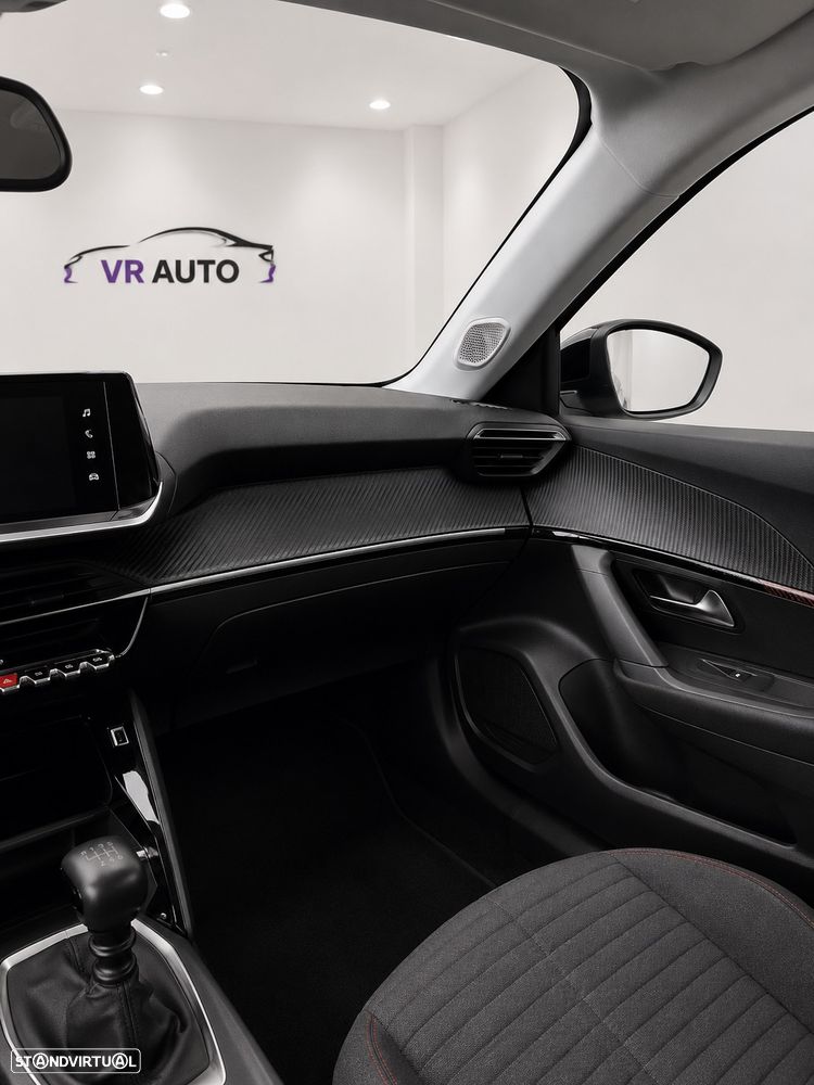 Peugeot 2008 1.2 PureTech Active Pack - 11