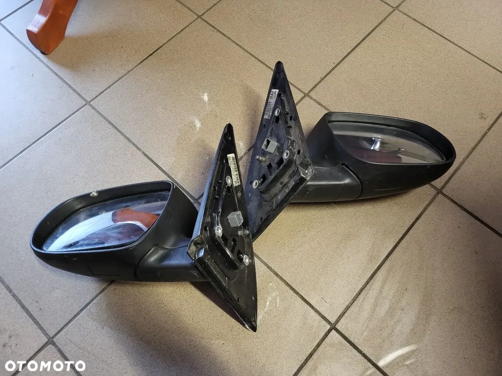 LUSTERKO LEWE 5 PIN KIA CEED - 2