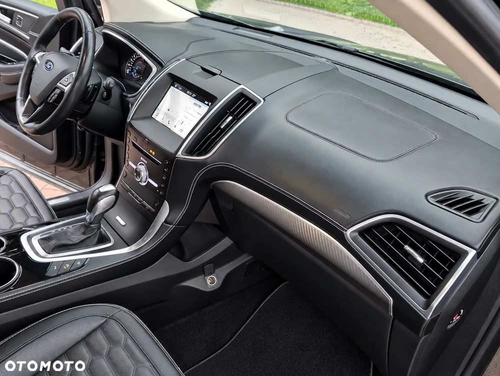 Ford Edge - 29