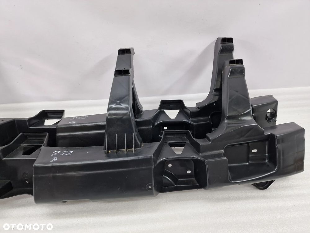 DACIA DUSTER I / I LIFT 09-16 BELKA POD ZDERZAK TYLNI TYLNY TYŁ , NR 850900009R / 850908340R , NR AUKCJI GR252 - 11