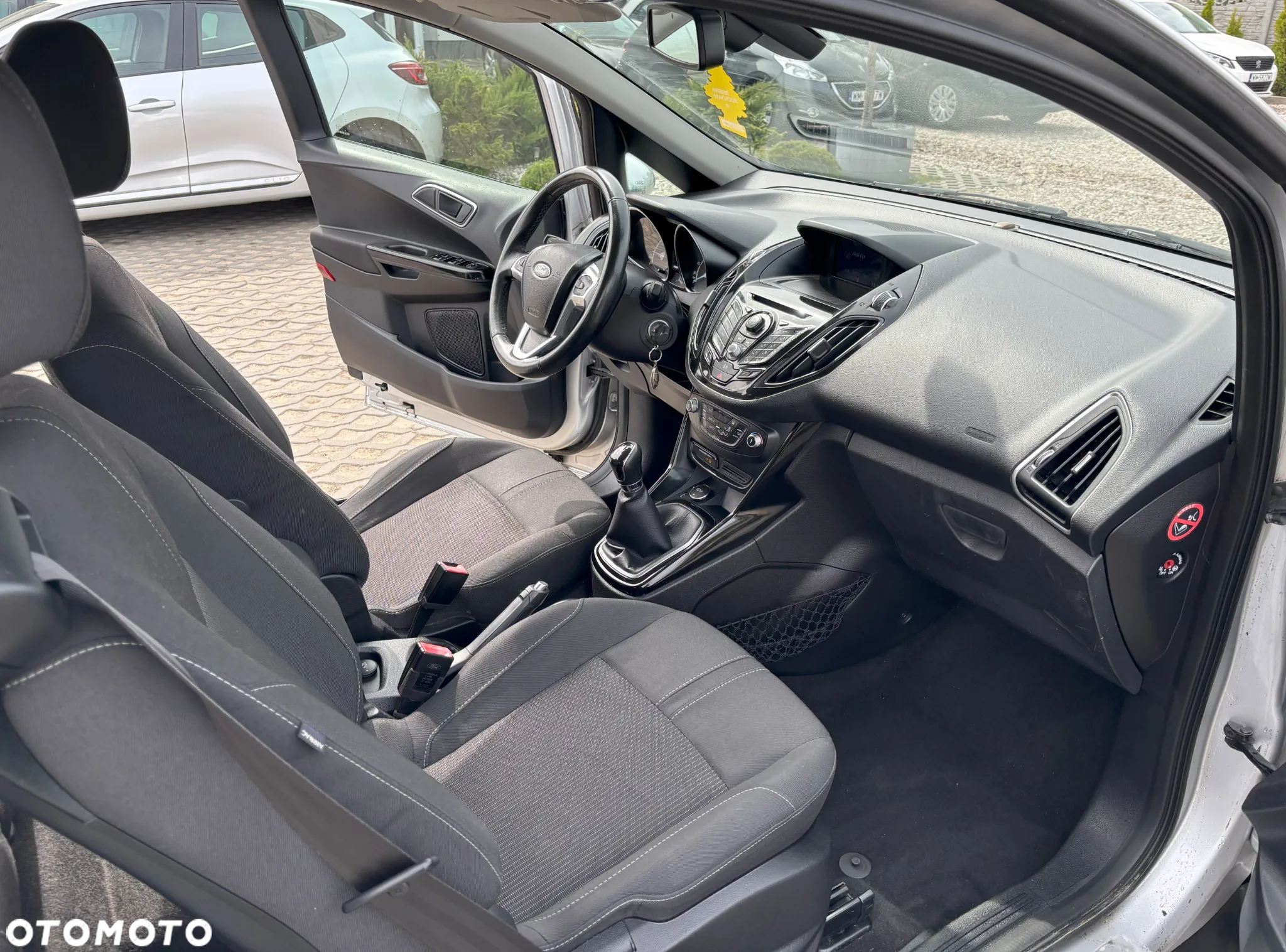 Ford B-MAX 1.6 TDCi SYNC Edition - 22