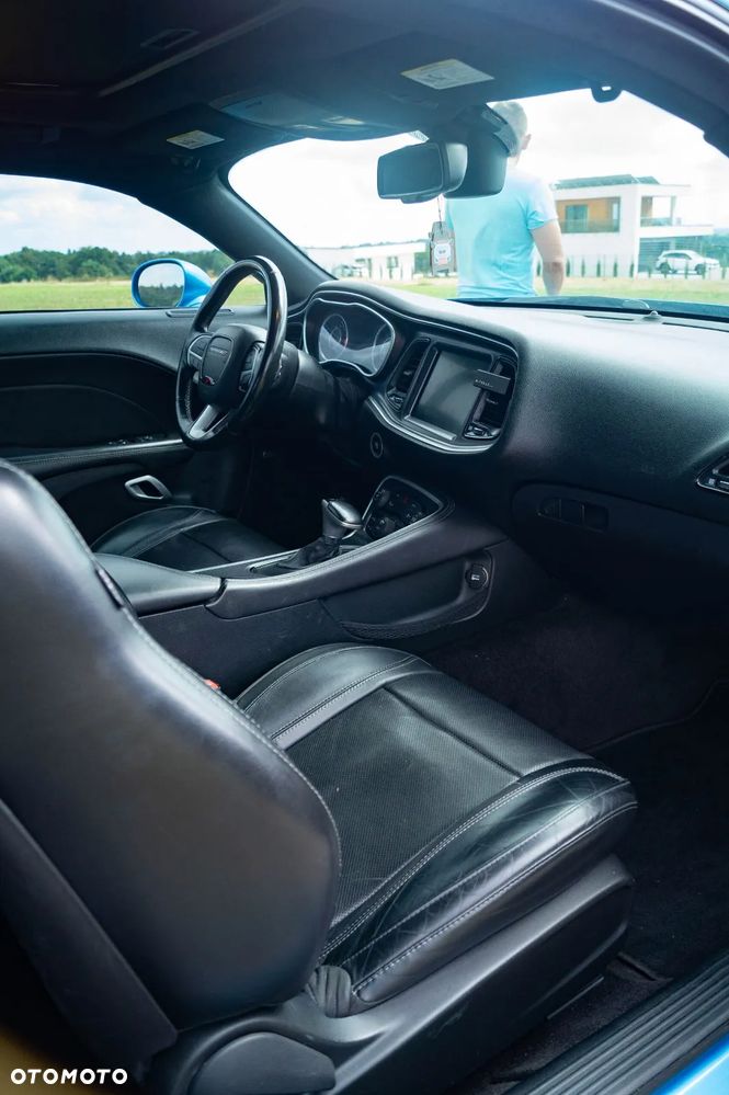 Dodge Challenger Automatik R/T Plus - 18