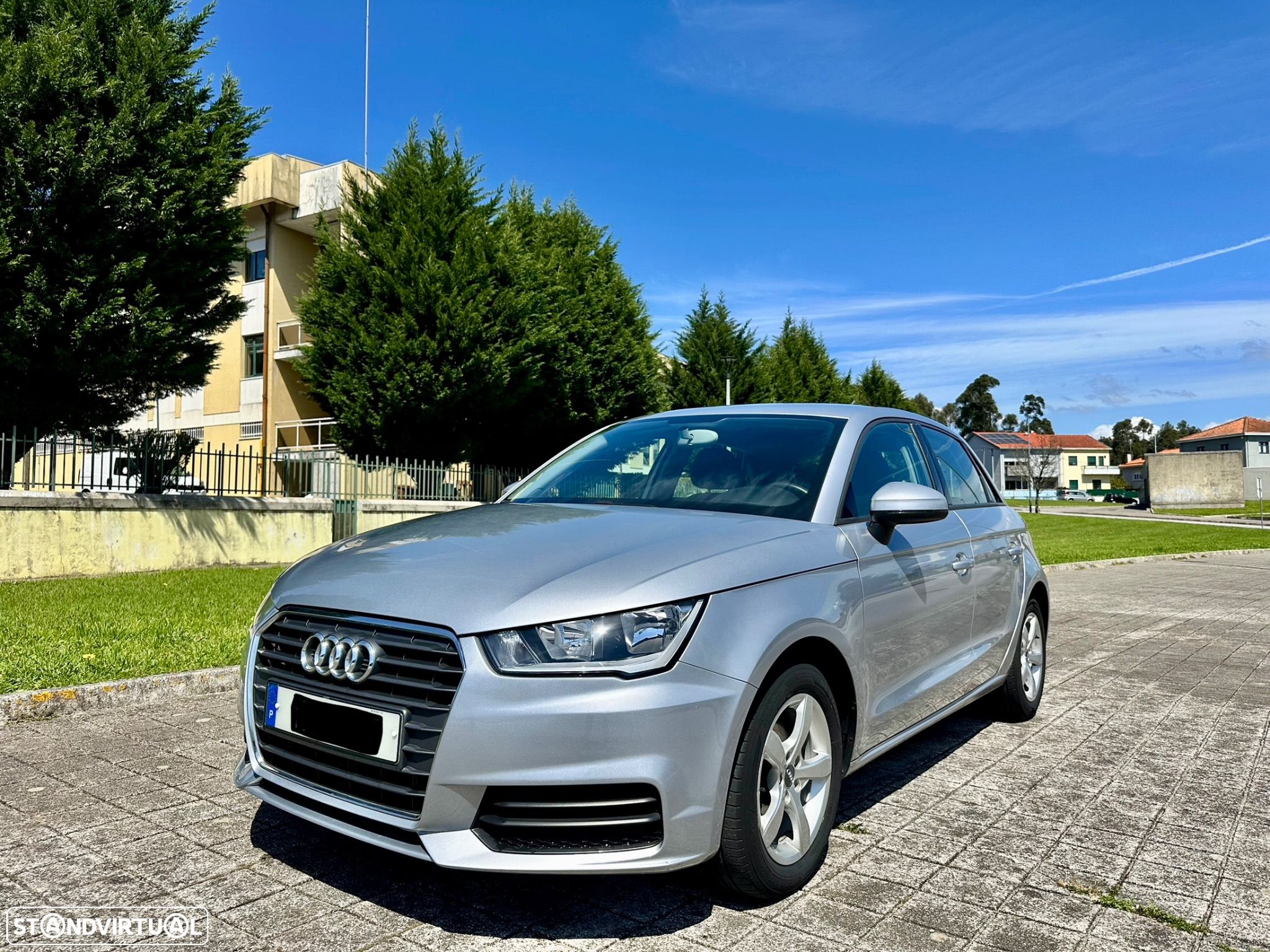 Audi A1 Sportback 1.0 TFSI ultra design - 1