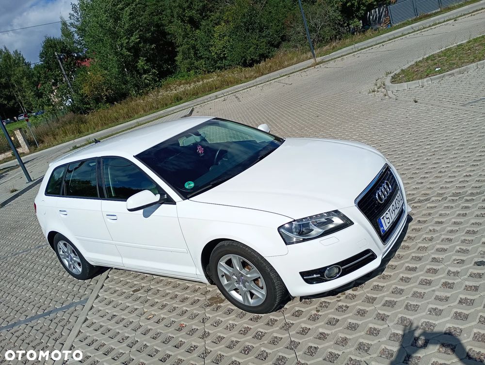 Audi A3 Sportback 2.0 TDI DPF Ambition - 8