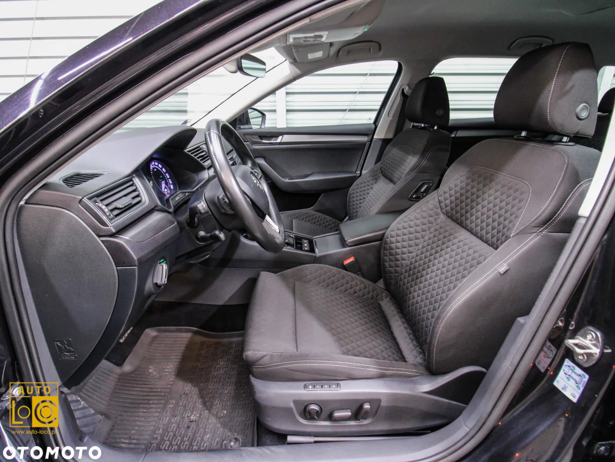 Skoda Superb 2.0 TDI 4x4 Style DSG - 11