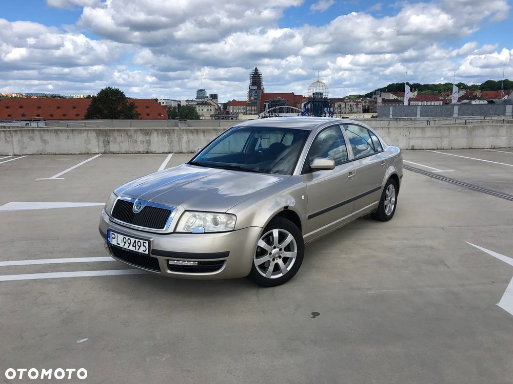Skoda Superb 2.0 TDI Comfort - 14