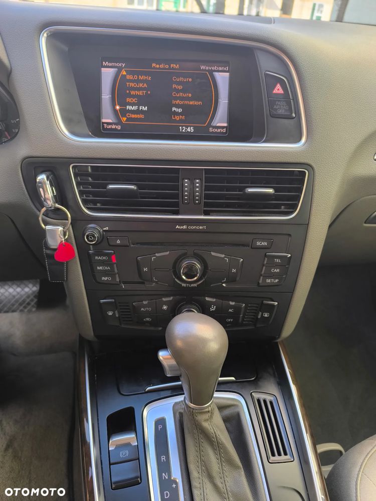 Audi Q5 2.0 TDI Quattro S tronic - 11