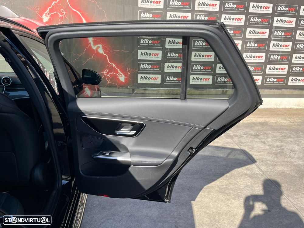 Mercedes-Benz C 300 e T 9G-TRONIC AMG Line - 51