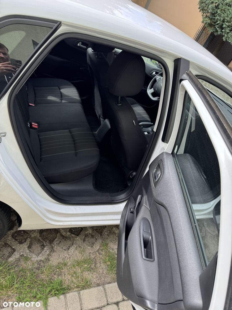 Citroën C4 - 8