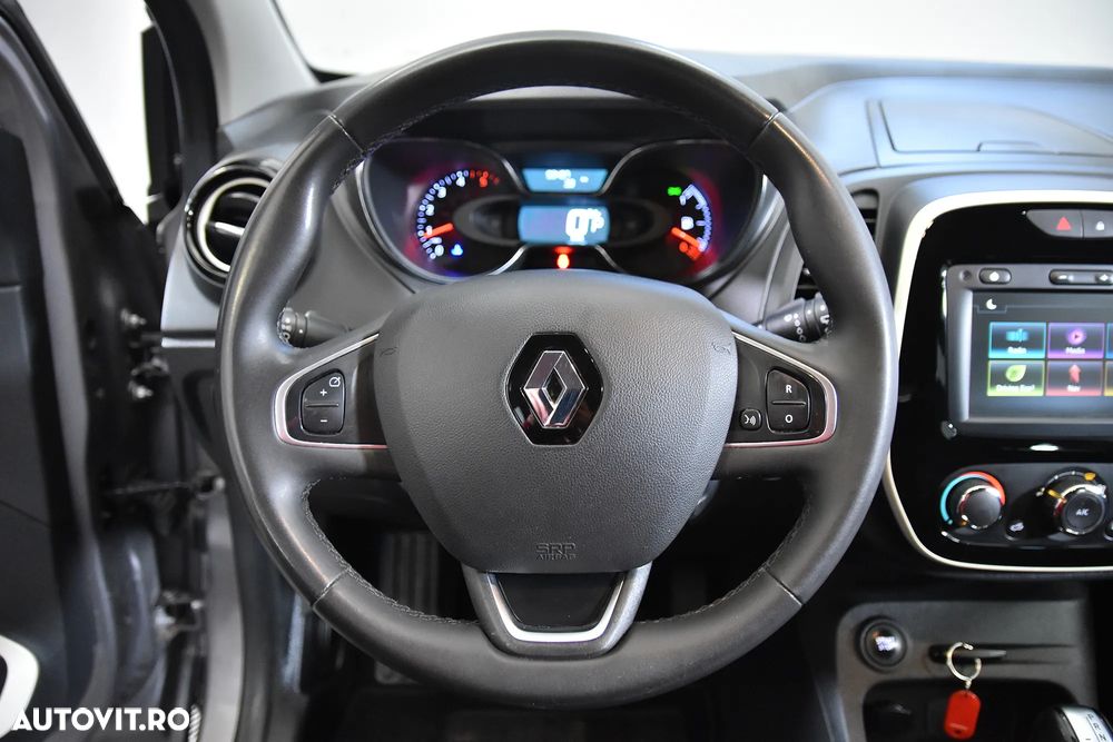 Renault Captur - 16