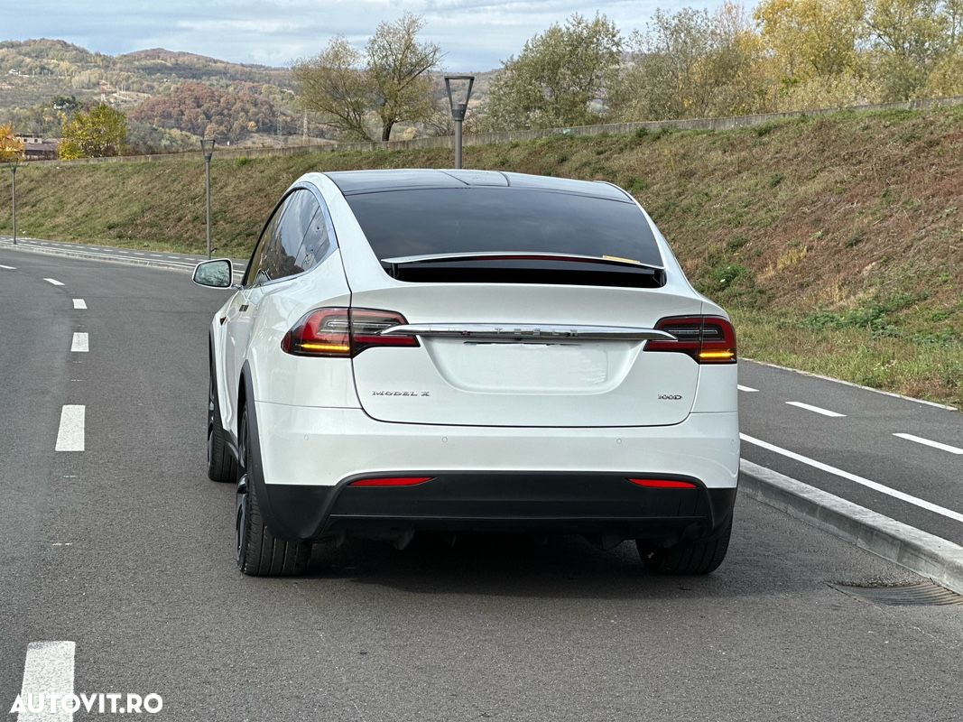 Tesla Model X Maximale Reichweite - 19