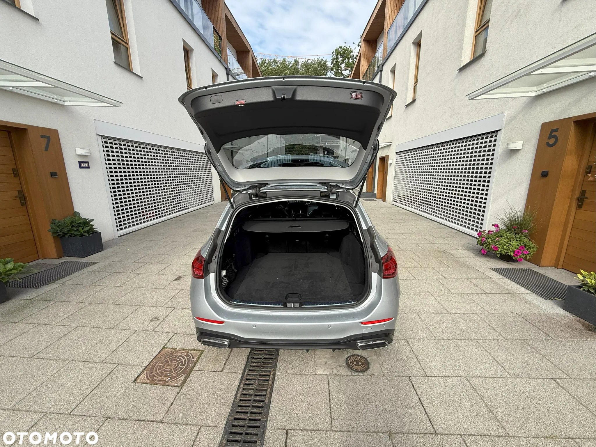 Mercedes-Benz Klasa C 220 d 4MATIC 9G-TRONIC - 9