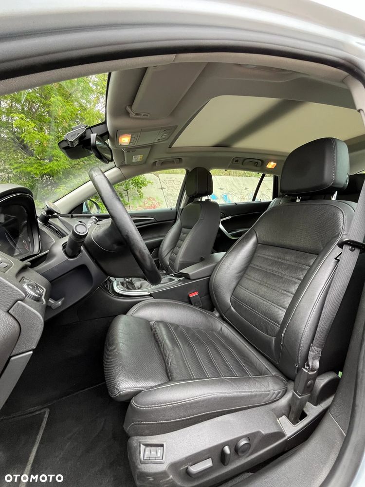 Opel Insignia 2.0 CDTI Cosmo S&S - 17