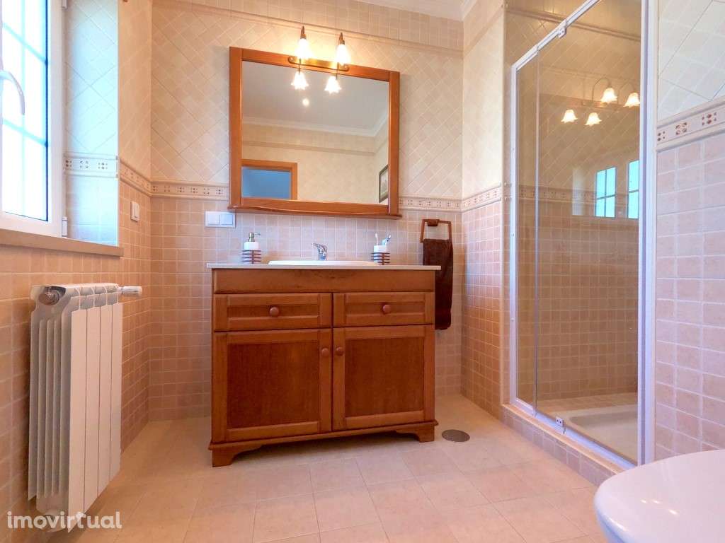 Moradia T4 com jardim, piscina e garagem, muito perto de Óbidos e d... - Grande imagem: 5/45