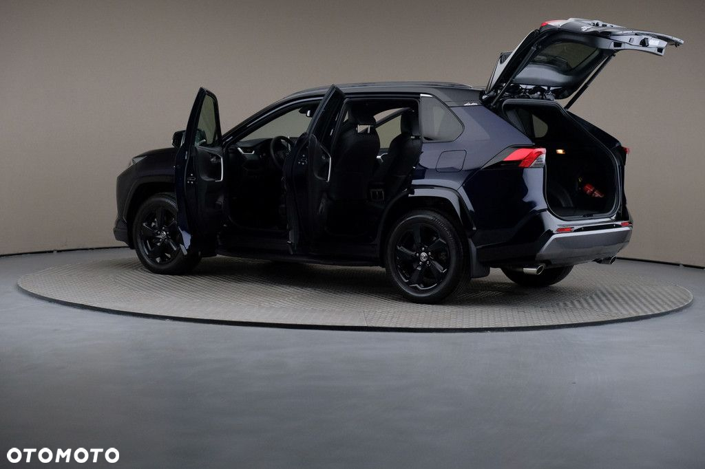 Toyota RAV4 - 7