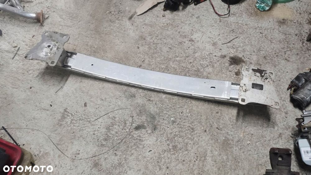 EU BELKA ZDERZAKA TYŁ JAGUAR E-PACE J9C3-17906 - 3