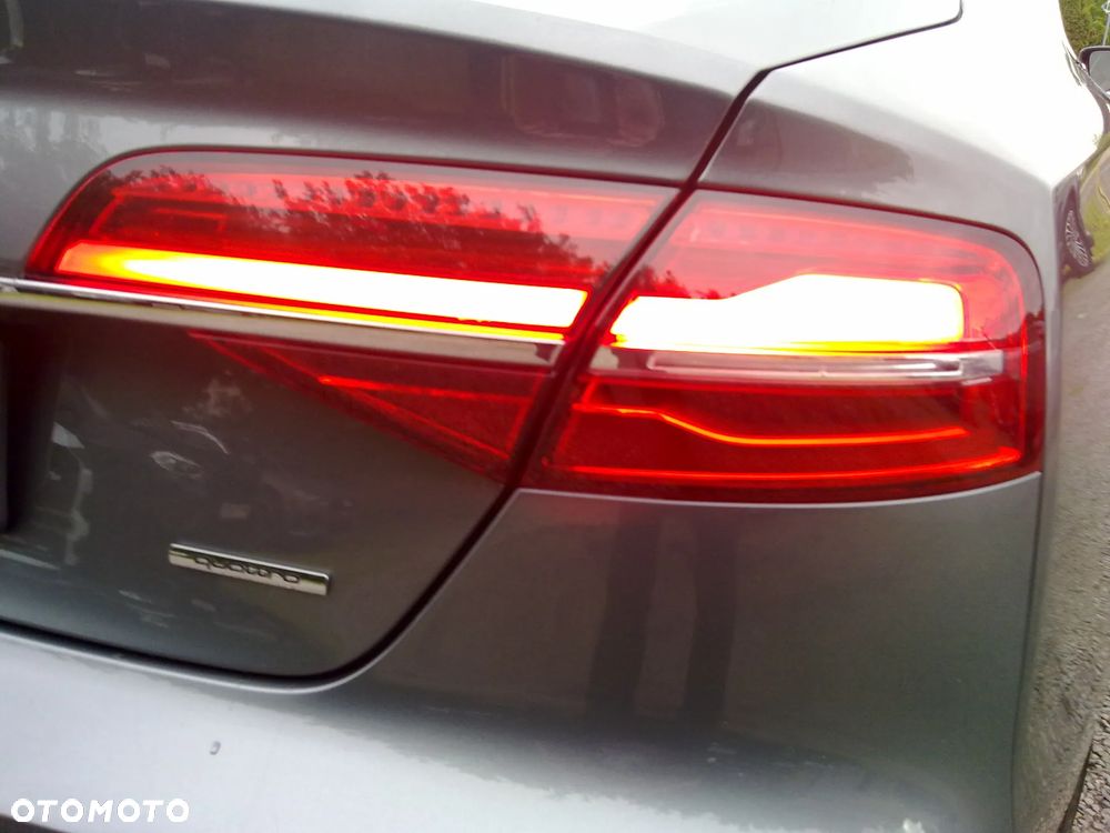 Audi A8 3.0 TDI ultra DPF quattro tiptronic - 10