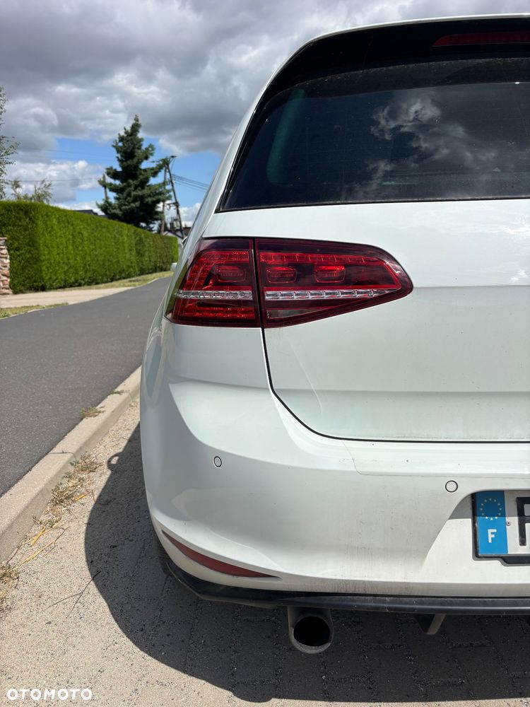 Volkswagen Golf GTI BlueMotion Technology DSG - 12