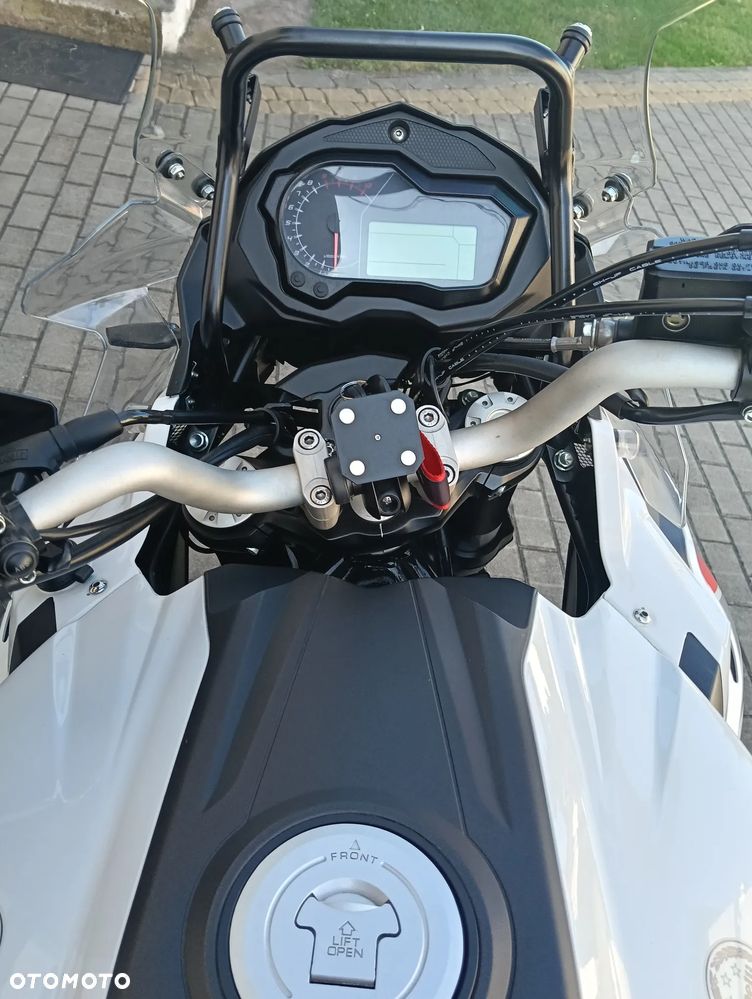 Benelli TRK 502X - 19