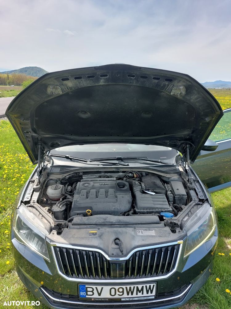 Skoda Superb 2.0 TDI DSG Sportline - 11